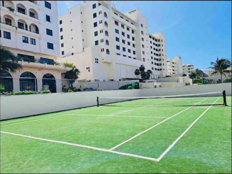 Amazing Beachfront Apartment كانكون المظهر الخارجي الصورة